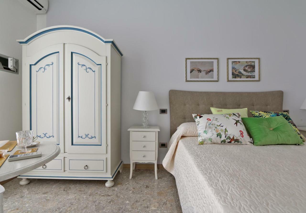 Solidea Bnb Salerno Exteriér fotografie